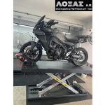 Ανυψωτικό ψαλιδωτό MOTO ηλεκτροϋδραυλικό 600 kg με συρταρωτή πόρτα και μέγγενη GALTA