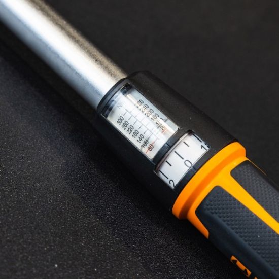 Δυναμόκλειδο 1/2'' 60-300 Nm τύπου κλικ ZERO-RESET με περαστή καστάνια BETA 667/30